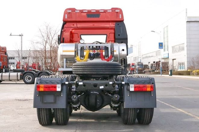 FAW FAW 6X4 Trucks for Sale Prices in Vanuatu - Тягач: фото 4 FAW FAW 6X4 Trucks for Sale Prices in Vanuatu - Тягач: фото 4