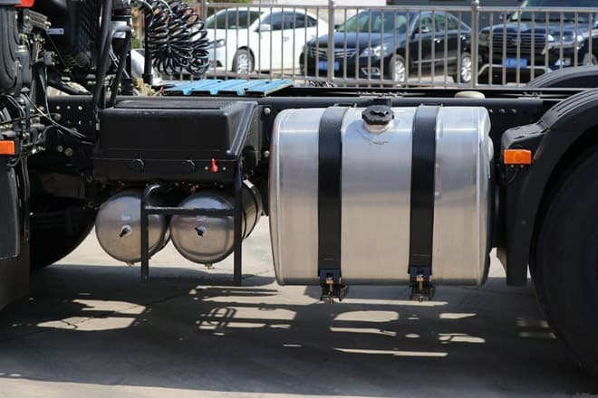 FAW Faw 380HP J6P Truck for Sale in Senegal - Тягач: фото 5 FAW Faw 380HP J6P Truck for Sale in Senegal - Тягач: фото 5