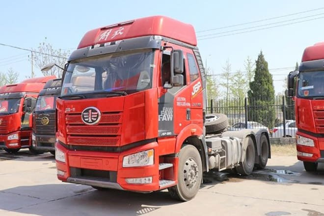 FAW Faw J6P 380HP Truck for Sale in Mali - Тягач: фото 1 FAW Faw J6P 380HP Truck for Sale in Mali - Тягач: фото 1