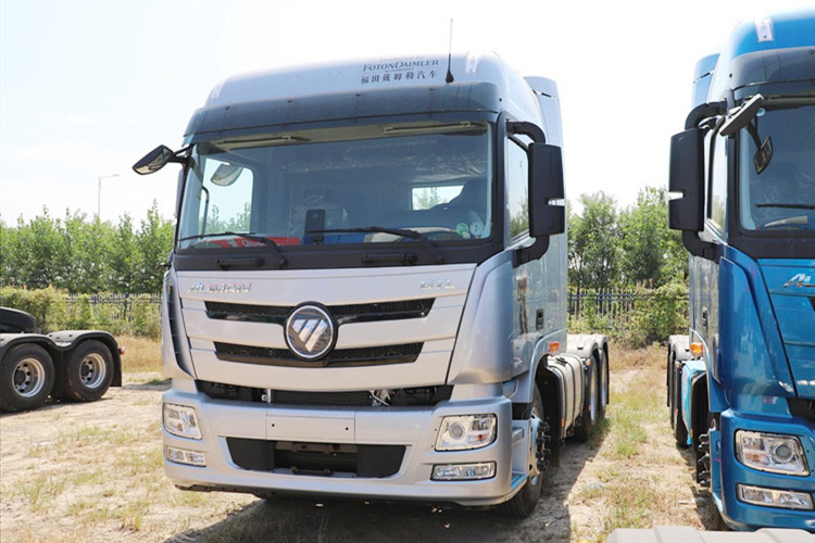 FOTON Foton 6x4 Tractor Head for Sale in Tanzania - Тягач: фото 1 FOTON Foton 6x4 Tractor Head for Sale in Tanzania - Тягач: фото 1