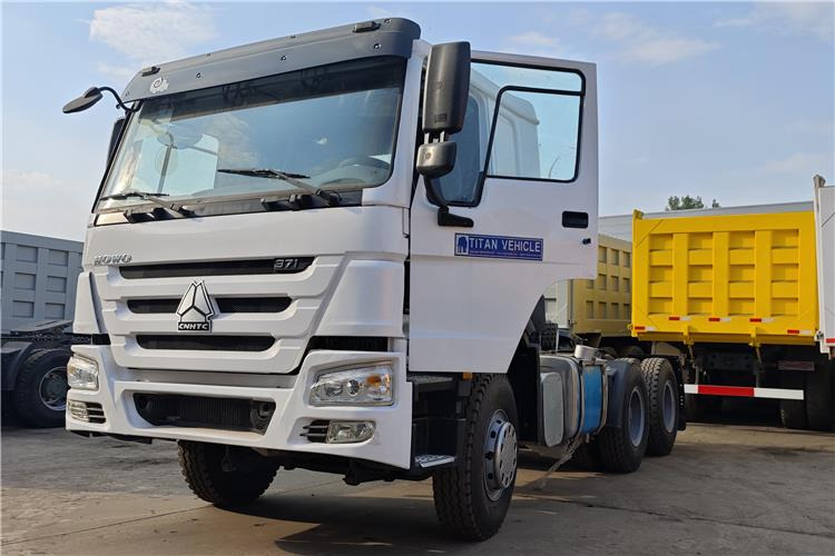 SINOTRUK Used Howo 371 Truck Head for Sale In Nigeria Lagos - Тягач: фото 1 SINOTRUK Used Howo 371 Truck Head for Sale In Nigeria Lagos - Тягач: фото 1