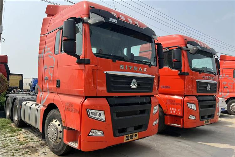 SINOTRUK Used Sitrak Truck Head for Sale In Guinea - Тягач: фото 1 SINOTRUK Used Sitrak Truck Head for Sale In Guinea - Тягач: фото 1