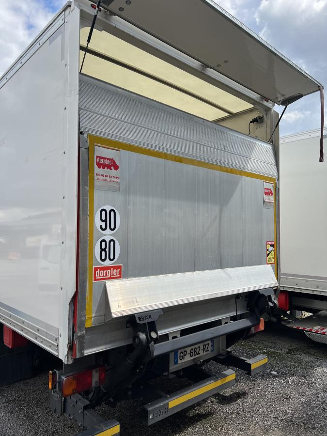 MAN TGS 18.360 - Грузовик с закрытым кузовом: фото 3 MAN TGS 18.360 - Грузовик с закрытым кузовом: фото 3