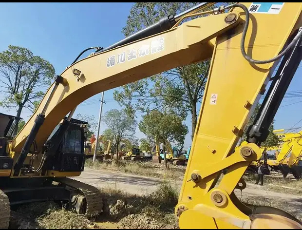 2023 Caterpillar 330D - Гусеничный экскаватор: фото 4 2023 Caterpillar 330D - Гусеничный экскаватор: фото 4