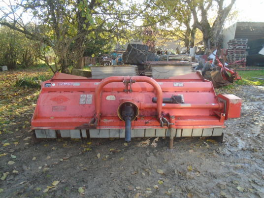 Kuhn BNG 270 - Косилка-измельчитель: фото 1 Kuhn BNG 270 - Косилка-измельчитель: фото 1