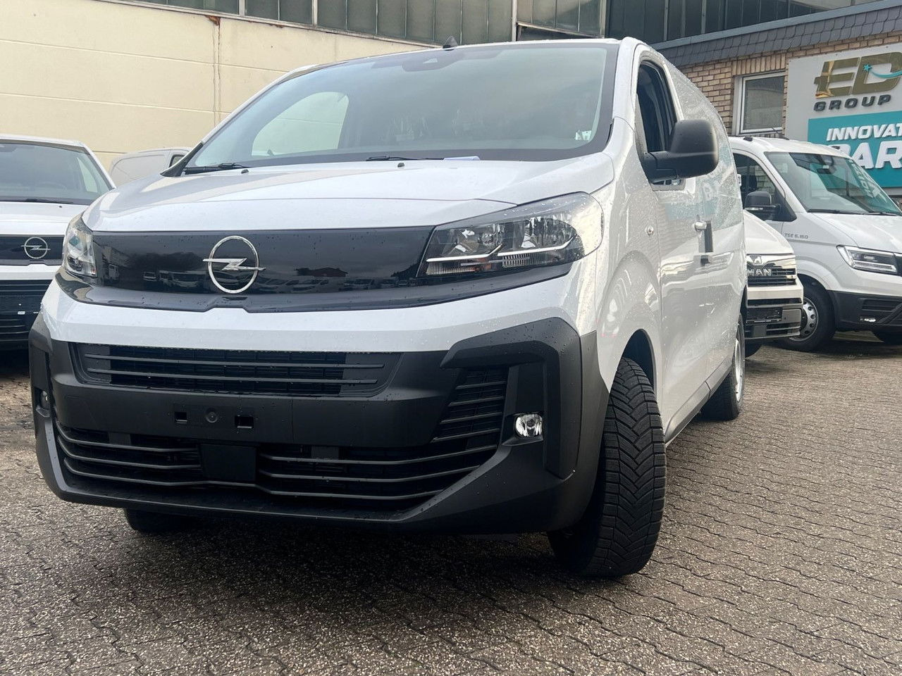 Opel Vivaro Cargo L2 H1 120 PS Allwetter AHK Rückfahr - Цельнометаллический фургон: фото 5 Opel Vivaro Cargo L2 H1 120 PS Allwetter AHK Rückfahr - Цельнометаллический фургон: фото 5