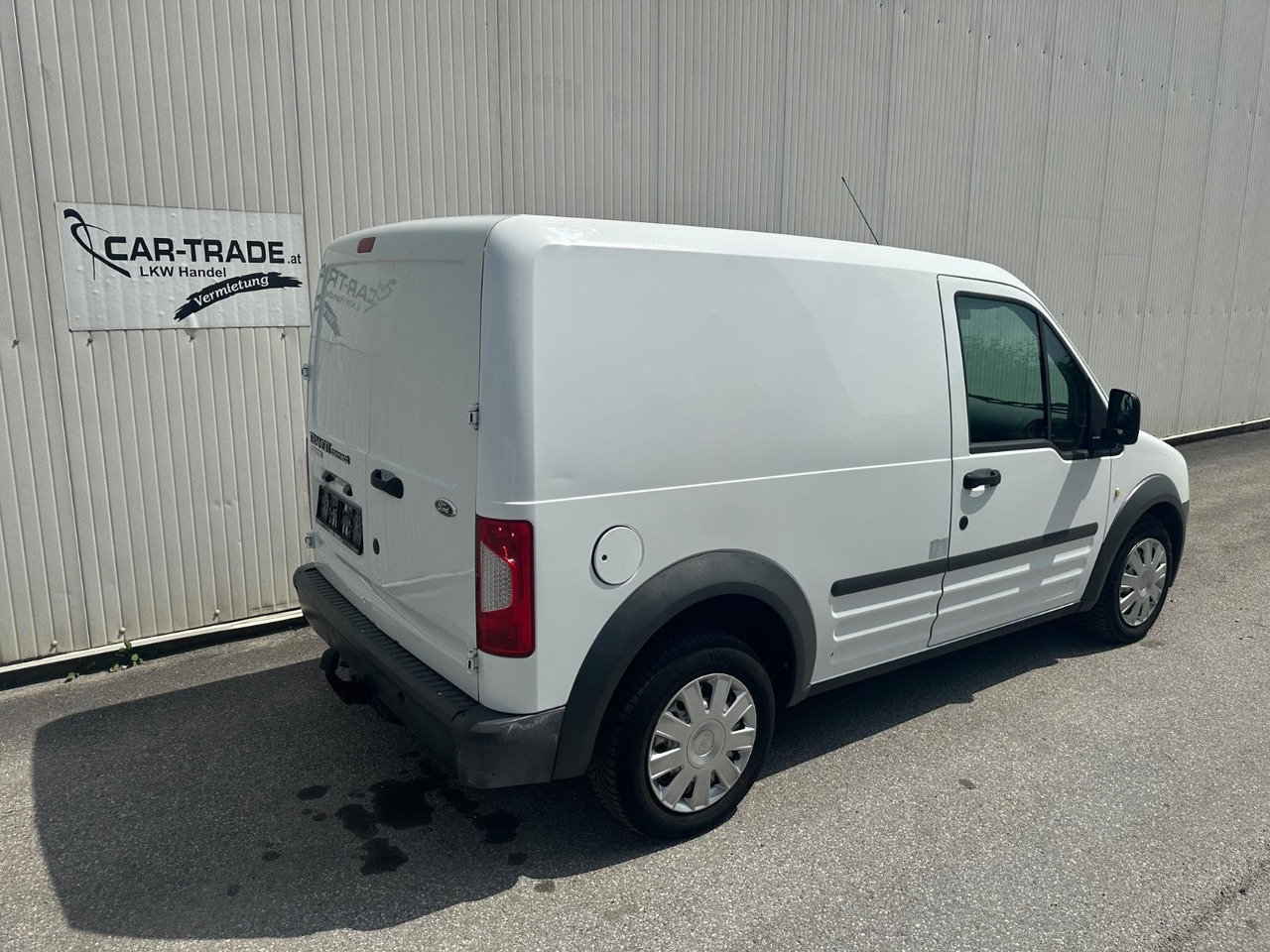 Ford Transit Connect - Цельнометаллический фургон: фото 3 Ford Transit Connect - Цельнометаллический фургон: фото 3