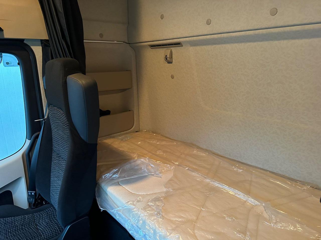 Mercedes-Benz Actros 2545 2T LBW - Грузовик-контейнеровоз/ Сменный кузов: фото 5 Mercedes-Benz Actros 2545 2T LBW - Грузовик-контейнеровоз/ Сменный кузов: фото 5