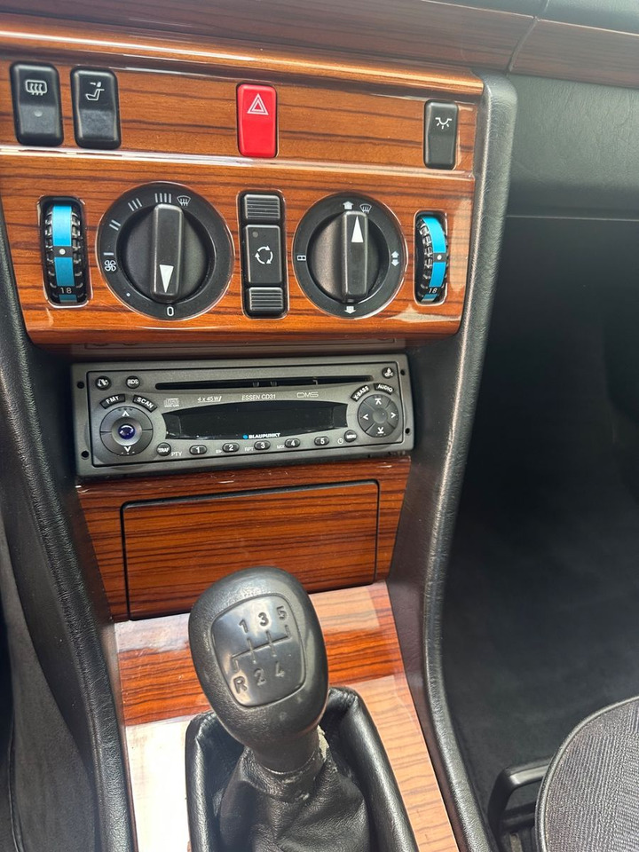 Mercedes-Benz E 250 DIESEL - Седан: фото 5 Mercedes-Benz E 250 DIESEL - Седан: фото 5