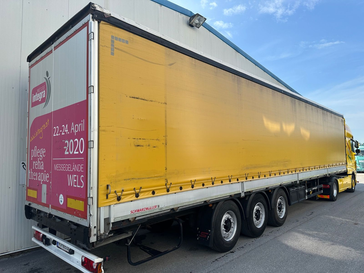 Schwarzmüller S Bordwand Lift XL_Code Standard - Тентованный полуприцеп: фото 3 Schwarzmüller S Bordwand Lift XL_Code Standard - Тентованный полуприцеп: фото 3