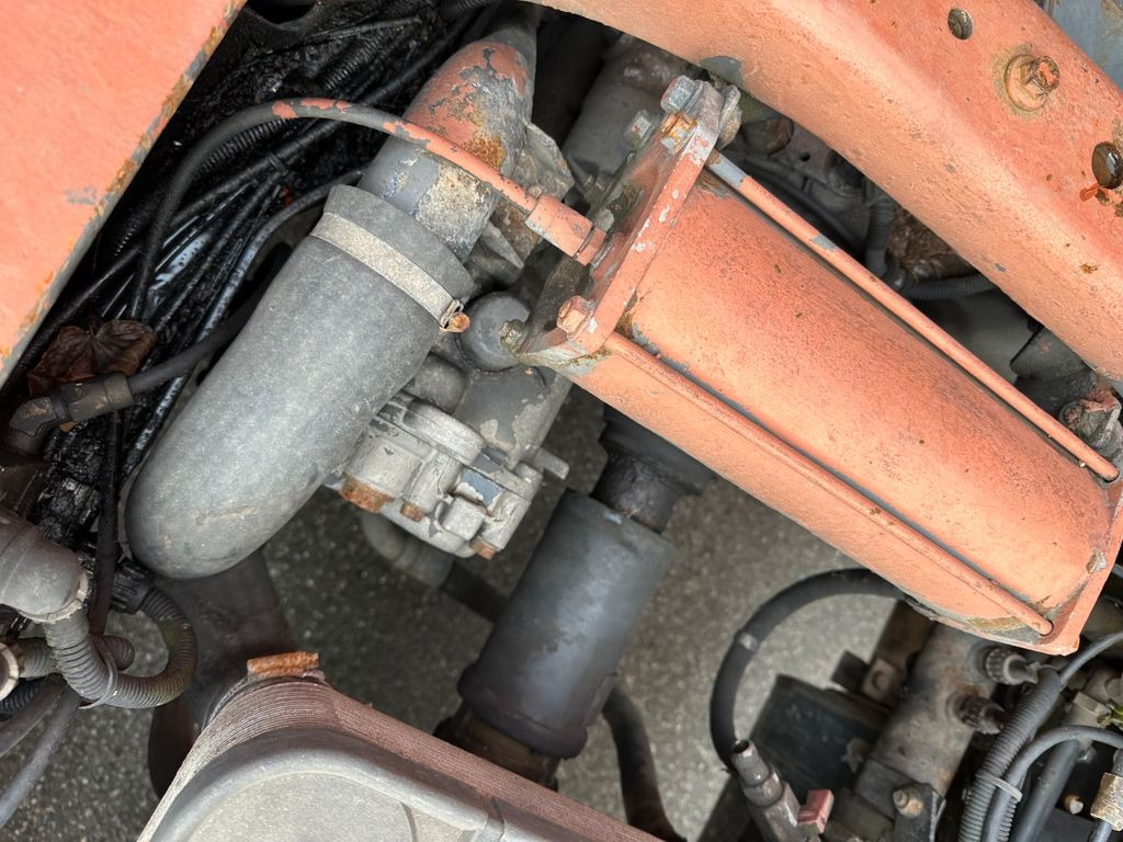 Scania 144/530 Retarder Schalter Scania 144/530 Retarder Schalter - Тягач: фото 5 Scania 144/530 Retarder Schalter Scania 144/530 Retarder Schalter - Тягач: фото 5