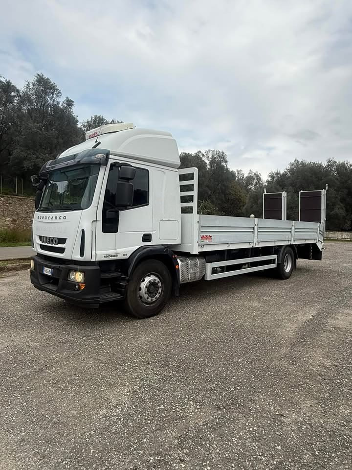 IVECO 180E Pianale Con Rampe Nuovo di fabbrica - Грузовик бортовой/ Платформа: фото 5 IVECO 180E Pianale Con Rampe Nuovo di fabbrica - Грузовик бортовой/ Платформа: фото 5
