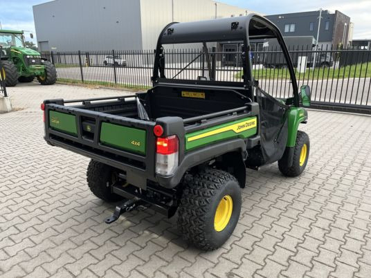 John Deere Gator HPX815E - Квадроцикл: фото 2 John Deere Gator HPX815E - Квадроцикл: фото 2