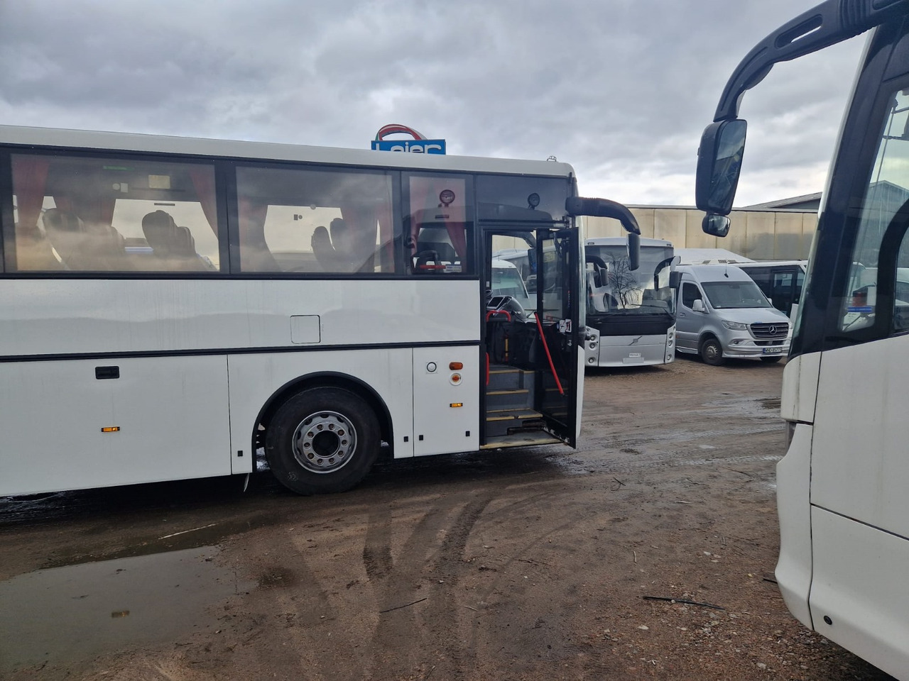 VOLVO B12B VEST HORISONT - Туристический автобус: фото 5 VOLVO B12B VEST HORISONT - Туристический автобус: фото 5