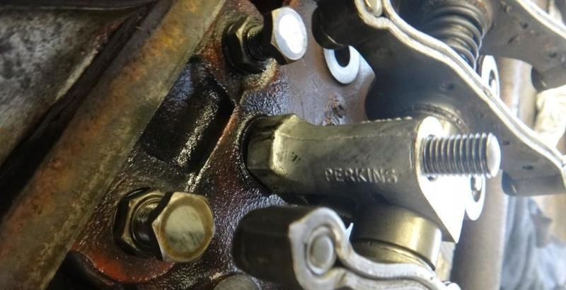 Perkins 6-cylindrowy głowica - Головка блока для Грузовиков: фото 2 Perkins 6-cylindrowy głowica - Головка блока для Грузовиков: фото 2