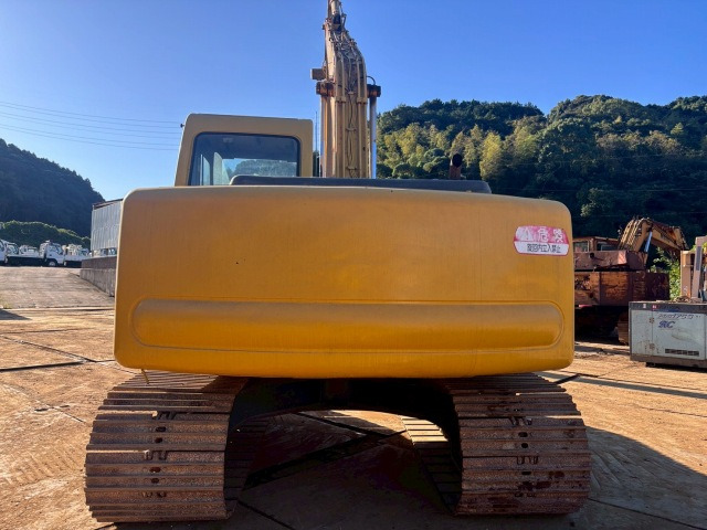 KOMATSU PC120-6 - Гусеничный экскаватор: фото 3 KOMATSU PC120-6 - Гусеничный экскаватор: фото 3