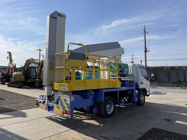 TADANO BT-110-1 - Грузовик с подъемником: фото 5 TADANO BT-110-1 - Грузовик с подъемником: фото 5