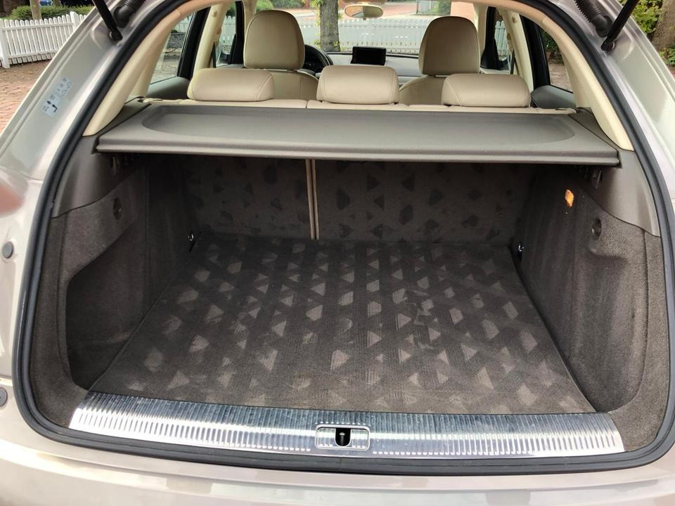 Audi Q3 TFSI + quattro + Autom. + ANK. + TÜV - Легковой автомобиль: фото 5 Audi Q3 TFSI + quattro + Autom. + ANK. + TÜV - Легковой автомобиль: фото 5