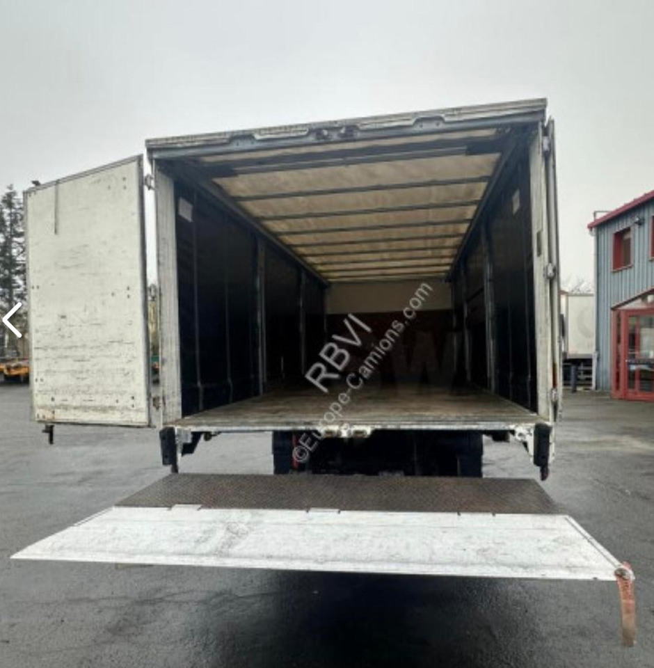 RENAULT MIDLUM 12.220 - Тентованный грузовик: фото 3 RENAULT MIDLUM 12.220 - Тентованный грузовик: фото 3