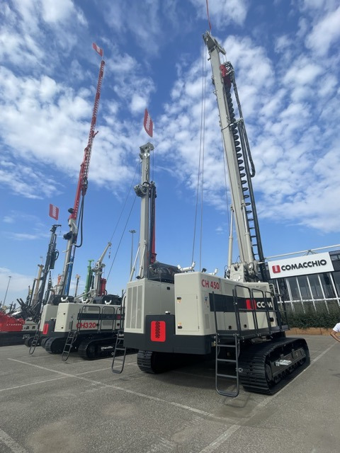 COMACCHIO CH450 - Буровая машина: фото 2 COMACCHIO CH450 - Буровая машина: фото 2