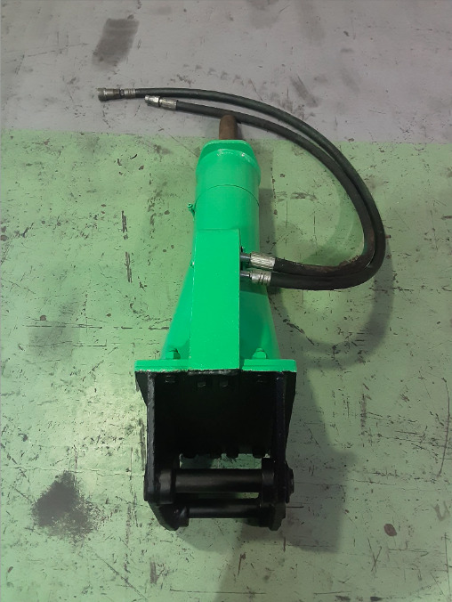 MONTABERT BRP70 - Гидромолот: фото 2 MONTABERT BRP70 - Гидромолот: фото 2