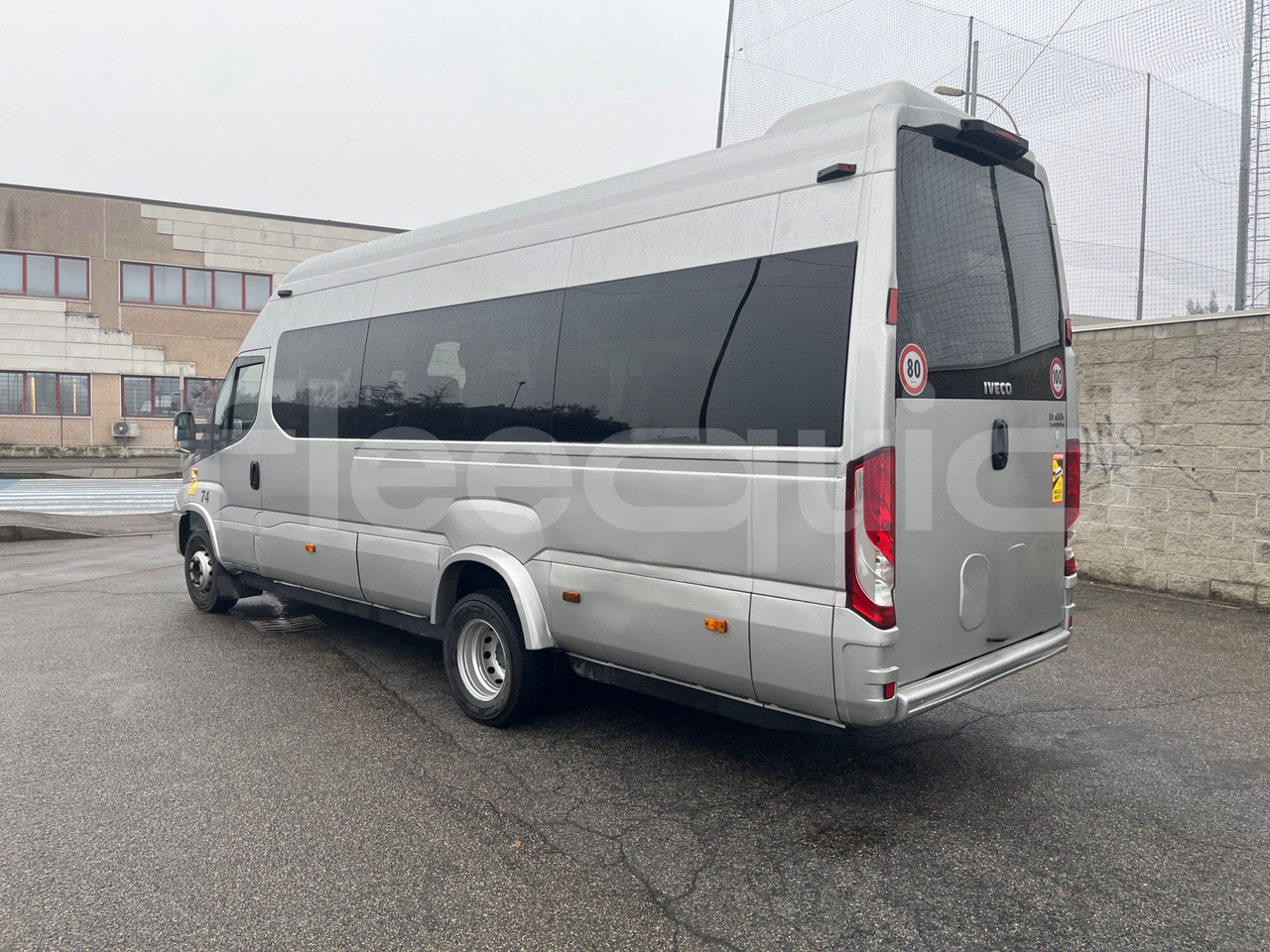 Пригородный автобус Iveco Daily: фото 7