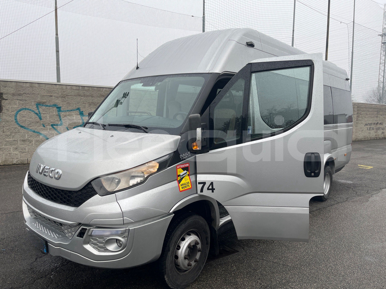 Пригородный автобус Iveco Daily: фото 9