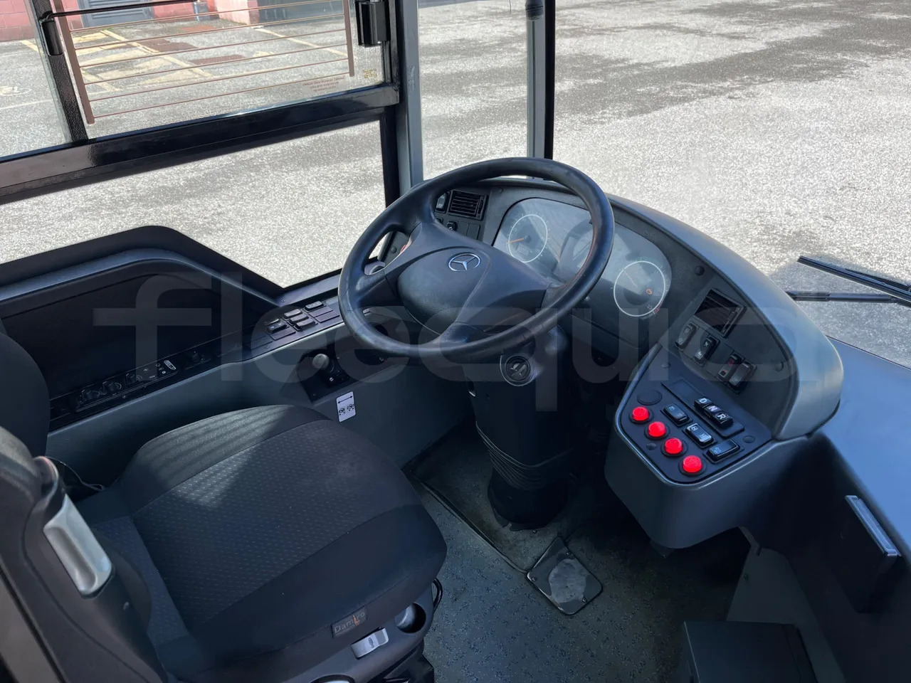 Сочленённый автобус Mercedes-Benz Conecto: фото 23