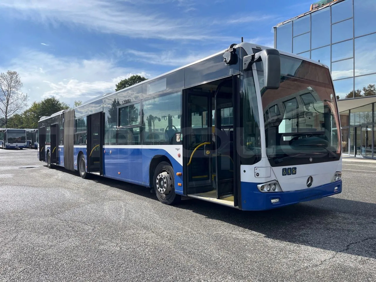 Сочленённый автобус Mercedes-Benz Conecto: фото 10