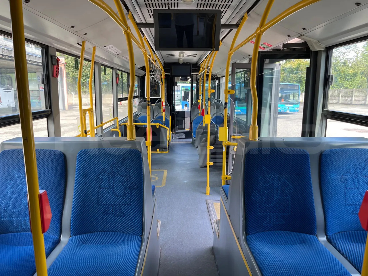 Сочленённый автобус Mercedes-Benz Conecto: фото 31