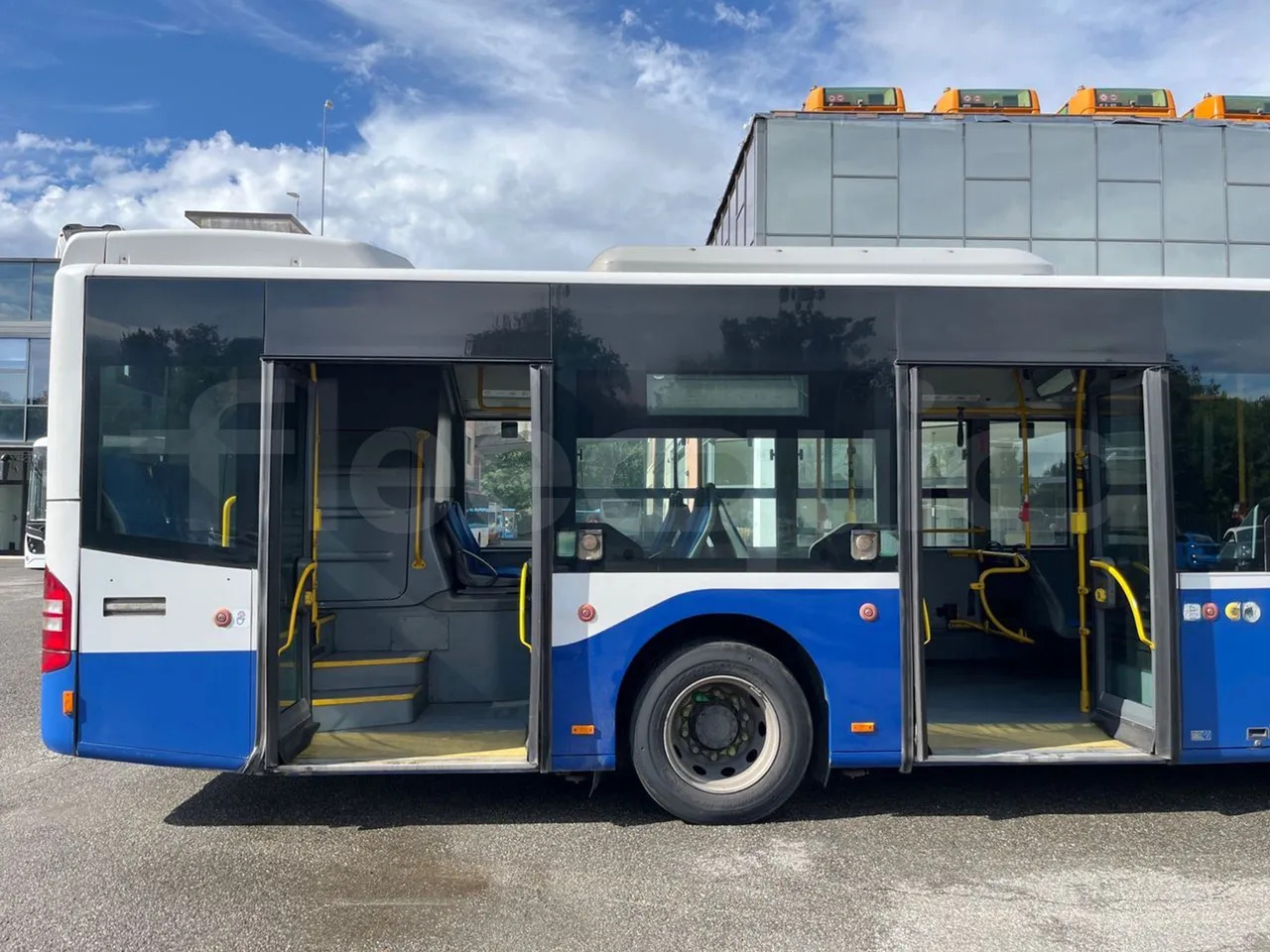 Сочленённый автобус Mercedes-Benz Conecto: фото 15