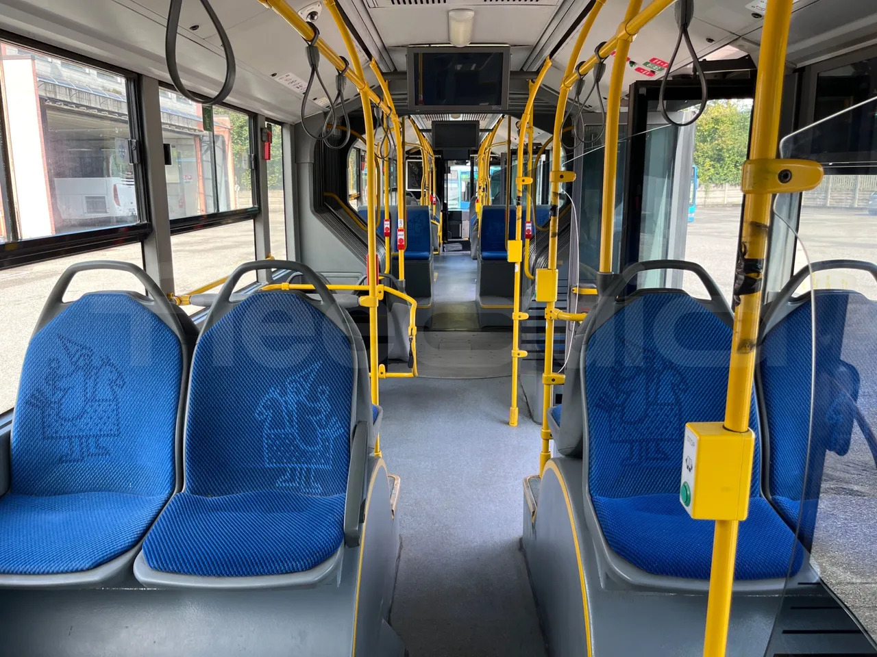 Сочленённый автобус Mercedes-Benz Conecto: фото 30