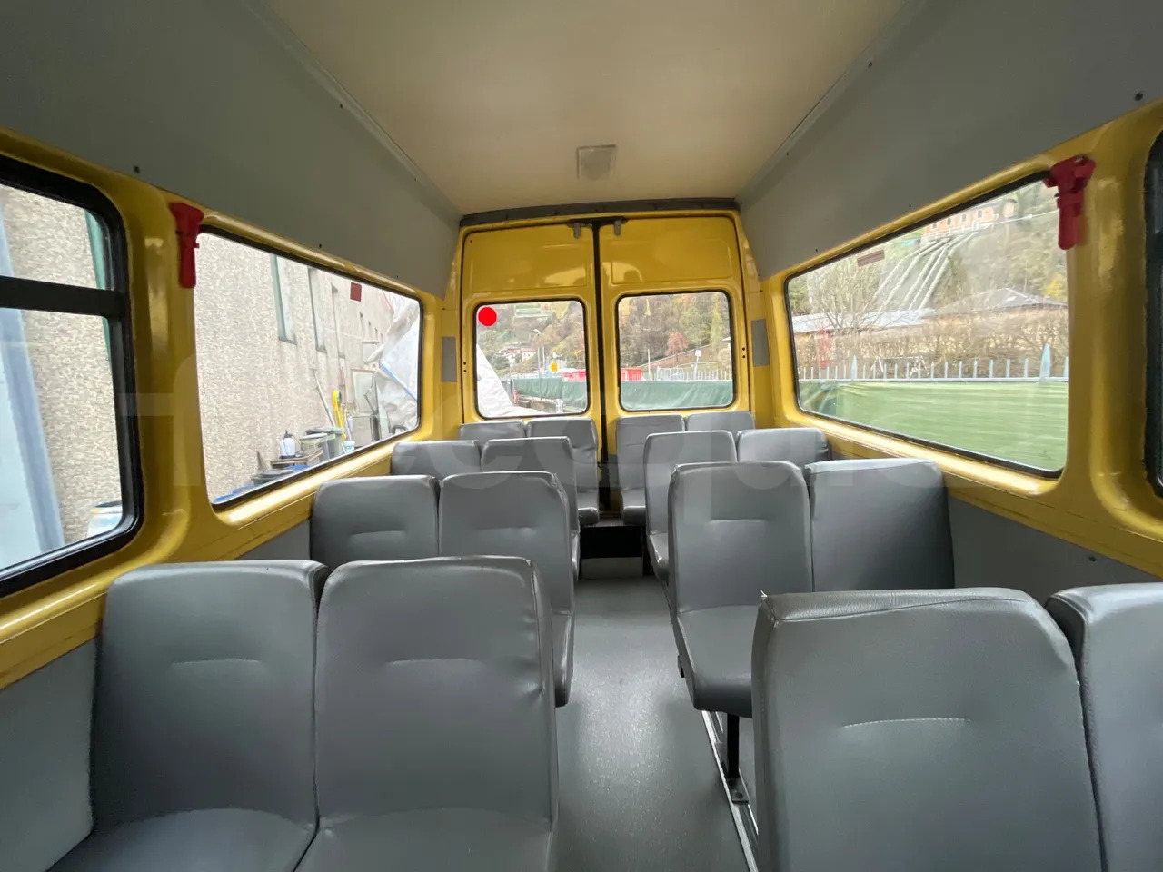 Микроавтобус, Пассажирский фургон Mercedes-Benz Sprinter: фото 23