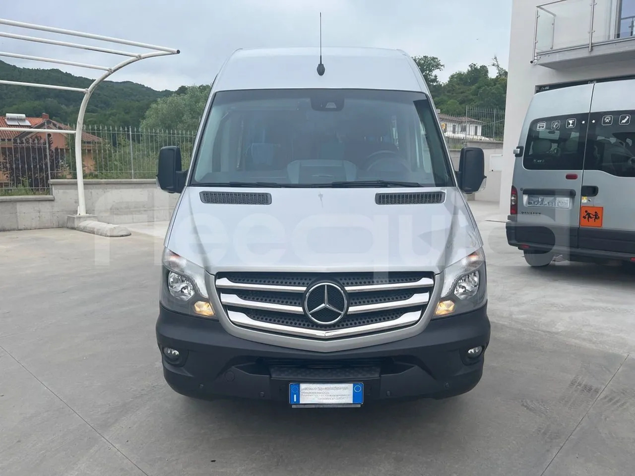 Mercedes-Benz Sprinter - Пригородный автобус: фото 2 Mercedes-Benz Sprinter - Пригородный автобус: фото 2
