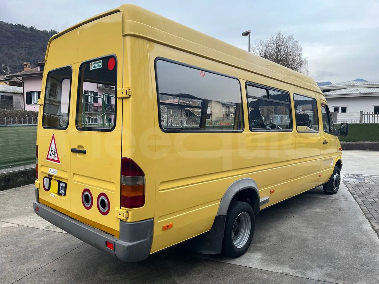 Микроавтобус, Пассажирский фургон Mercedes-Benz Sprinter: фото 9