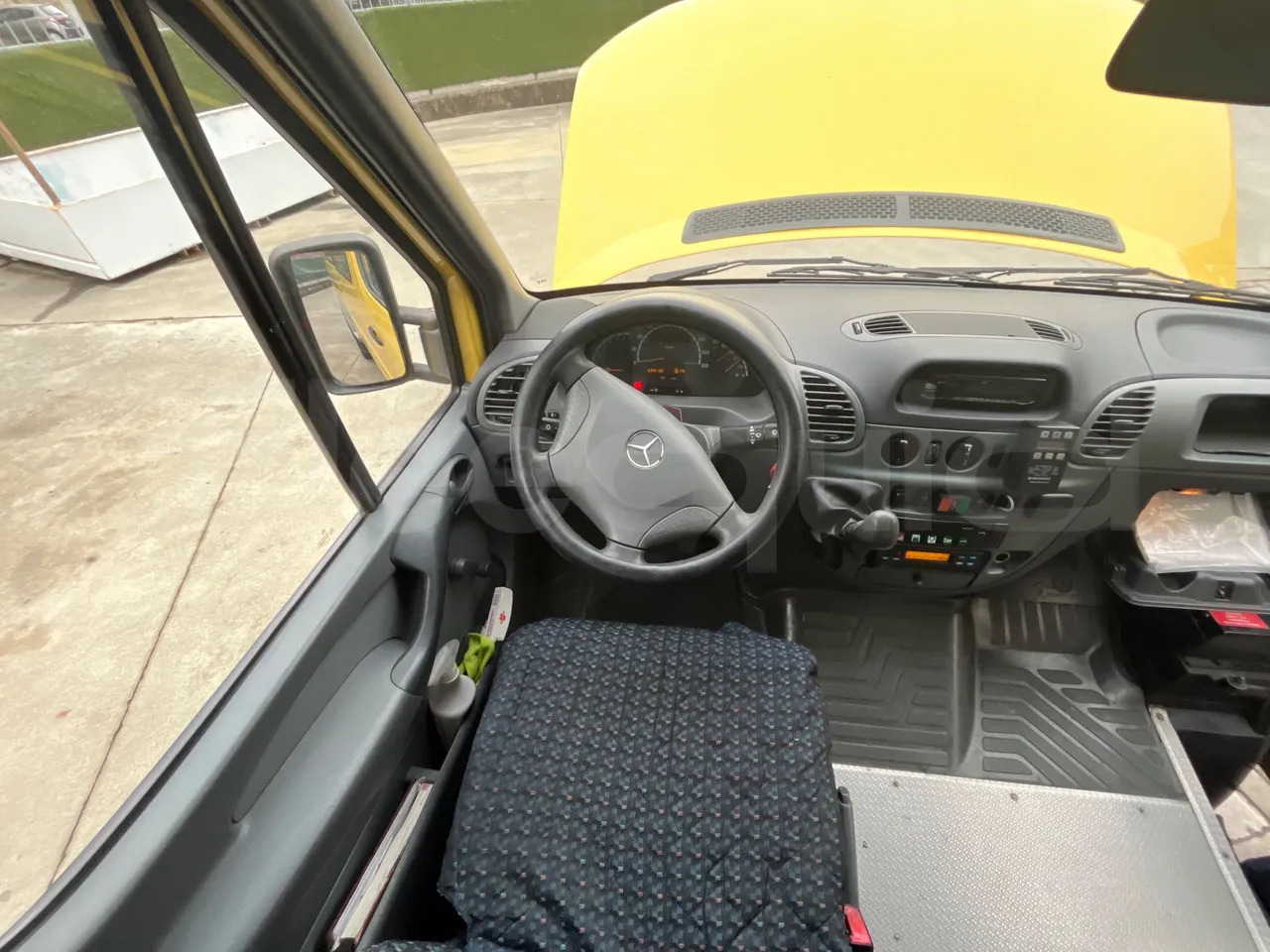Микроавтобус, Пассажирский фургон Mercedes-Benz Sprinter: фото 18