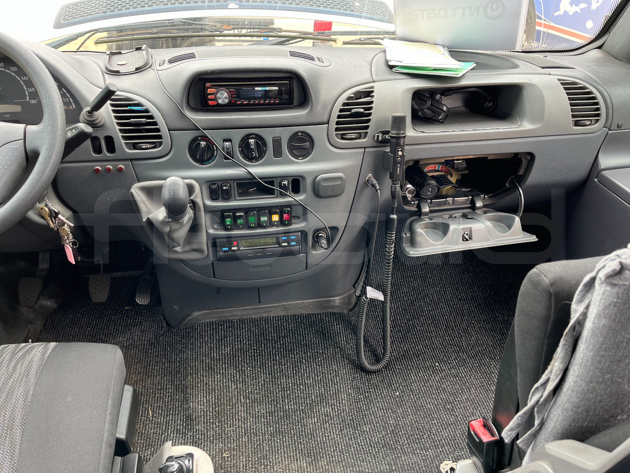 Mercedes-Benz Sprinter - Микроавтобус, Пассажирский фургон: фото 2 Mercedes-Benz Sprinter - Микроавтобус, Пассажирский фургон: фото 2