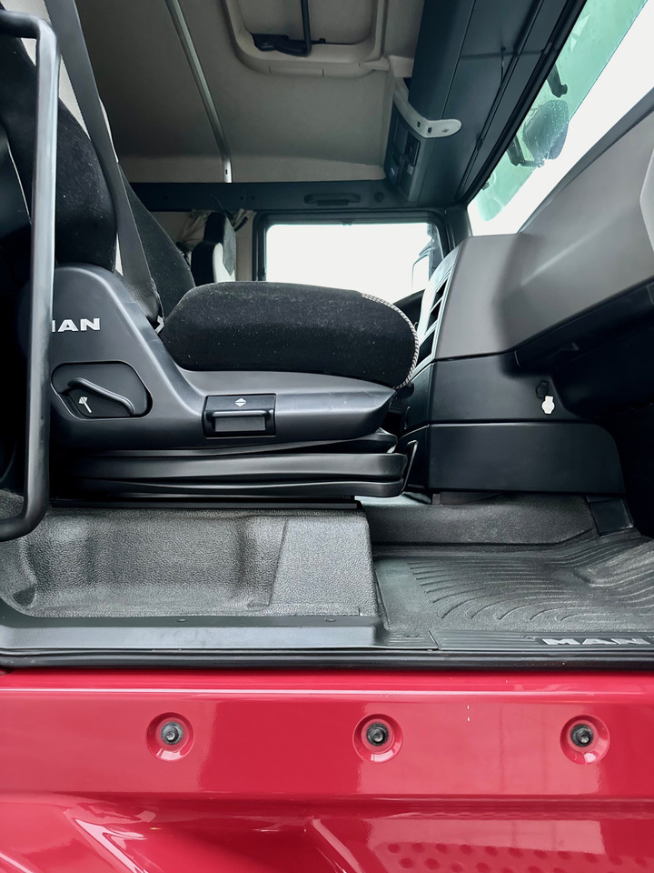 Тягач MAN TGS 33.640 6x4 Kipphydraulic-Retarder: фото 17 Тягач MAN TGS 33.640 6x4 Kipphydraulic-Retarder: фото 17