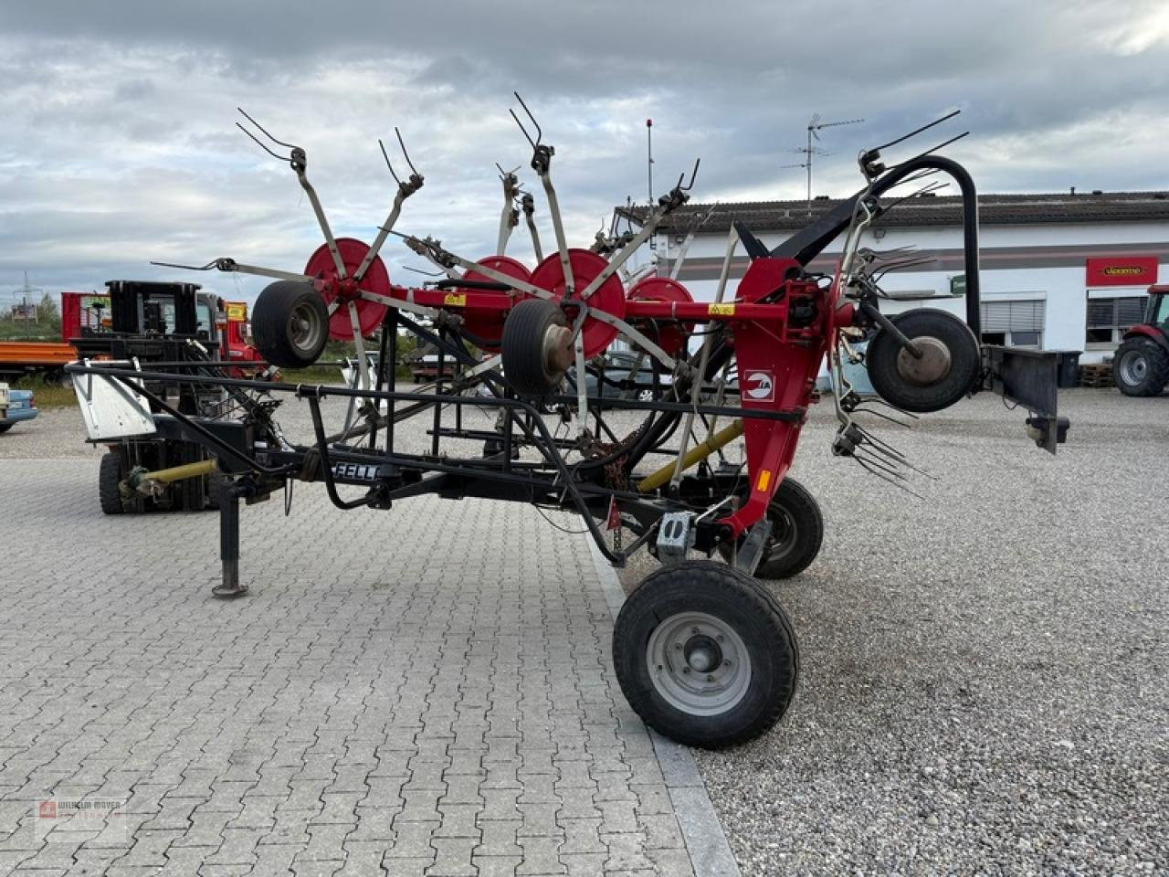 Fella TH 11008 T - Сеноворошилка: фото 1 Fella TH 11008 T - Сеноворошилка: фото 1