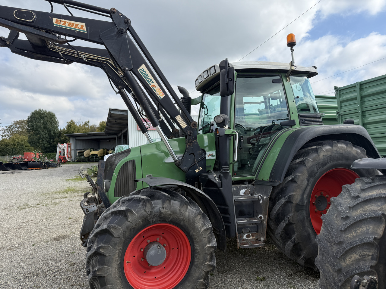 Fendt 415 TMS - Трактор: фото 1 Fendt 415 TMS - Трактор: фото 1