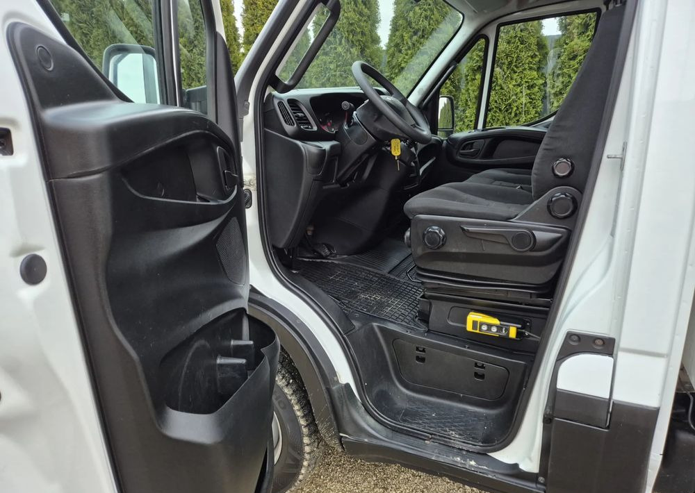 Iveco IVECO 35C17 3.0 170KM *HIMATIC* - Малотоннажный самосвал: фото 5 Iveco IVECO 35C17 3.0 170KM *HIMATIC* - Малотоннажный самосвал: фото 5