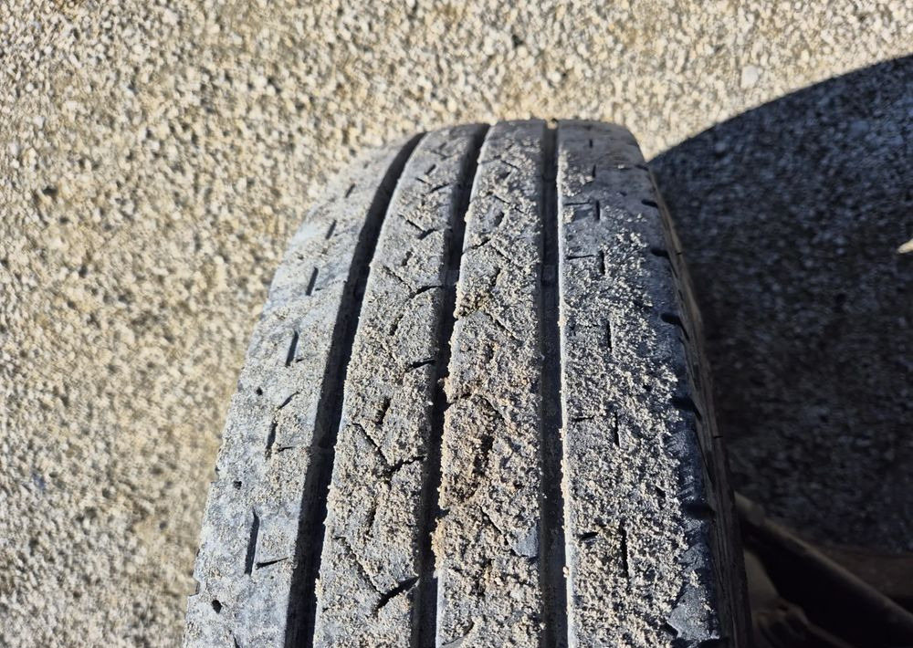 Малотоннажный бортовой грузовик Iveco Iveco 35c14 2.3 140KM Plandeka: фото 14