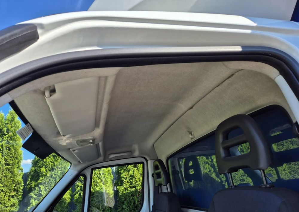 Малотоннажный бортовой грузовик Iveco Iveco 35c14 2.3 140KM Plandeka: фото 13