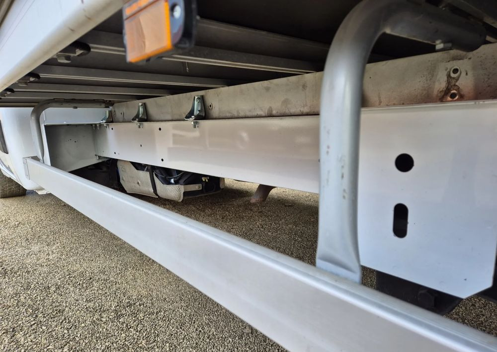 Renault Master 2.3 150KM/ Nowa Skrzynia 4.5m/ - Малотоннажный бортовой грузовик: фото 4 Renault Master 2.3 150KM/ Nowa Skrzynia 4.5m/ - Малотоннажный бортовой грузовик: фото 4