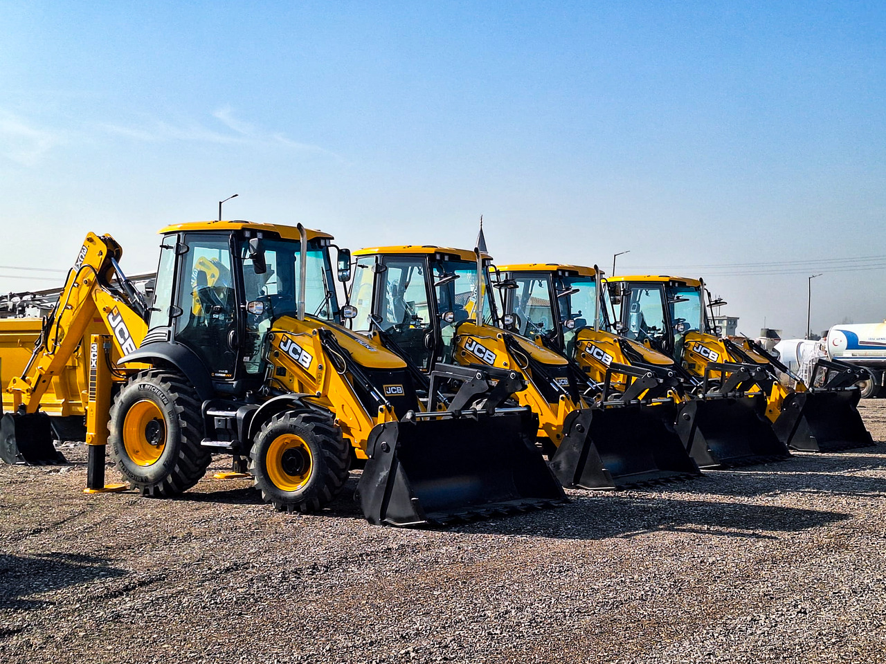 JCB 3CX ECO - Экскаватор-погрузчик: фото 2 JCB 3CX ECO - Экскаватор-погрузчик: фото 2