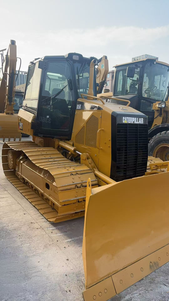 CATERPILLAR D5k diesel compact precision fuel-efficient cater bulldozer - Бульдозер: фото 2 CATERPILLAR D5k diesel compact precision fuel-efficient cater bulldozer - Бульдозер: фото 2