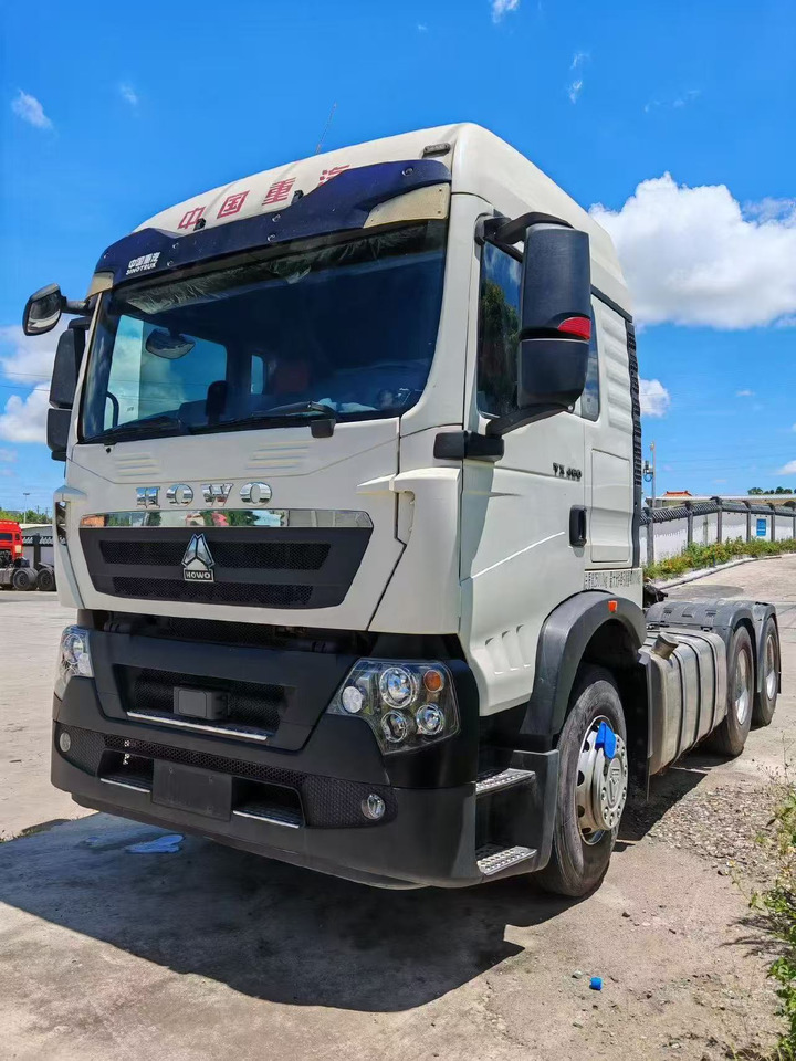 SINOTRUK howo 371,430 ,460 tractor multiple models used and stock new tractors Customizable - Тягач: фото 1 SINOTRUK howo 371,430 ,460 tractor multiple models used and stock new tractors Customizable - Тягач: фото 1