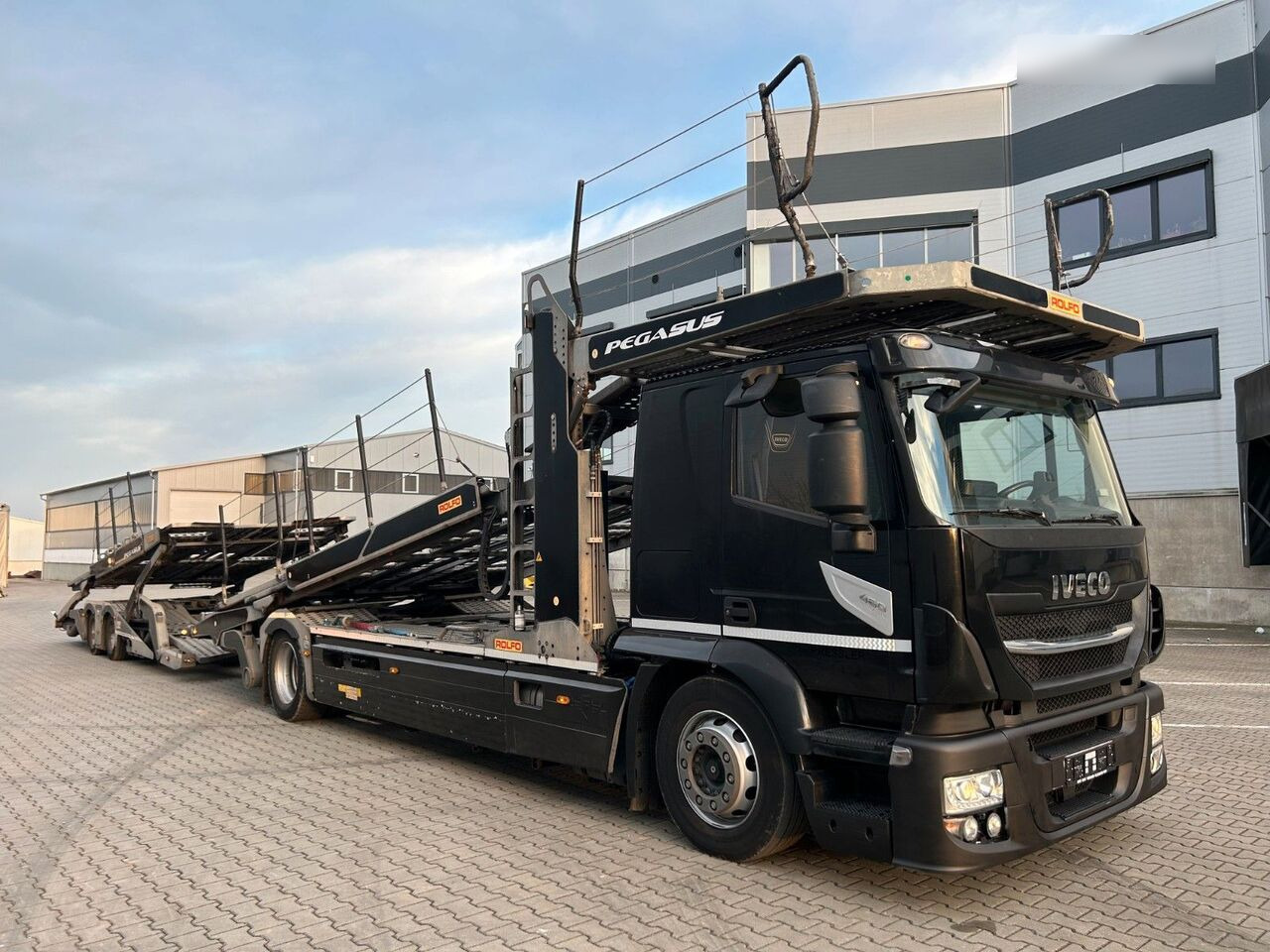 IVECO Stralis 460 - Автовоз: фото 4 IVECO Stralis 460 - Автовоз: фото 4