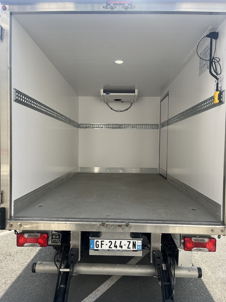 Фургон-рефрижератор IVECO DAILY 35S14 FRIGORIFIQUE FRCX: фото 9 Фургон-рефрижератор IVECO DAILY 35S14 FRIGORIFIQUE FRCX: фото 9