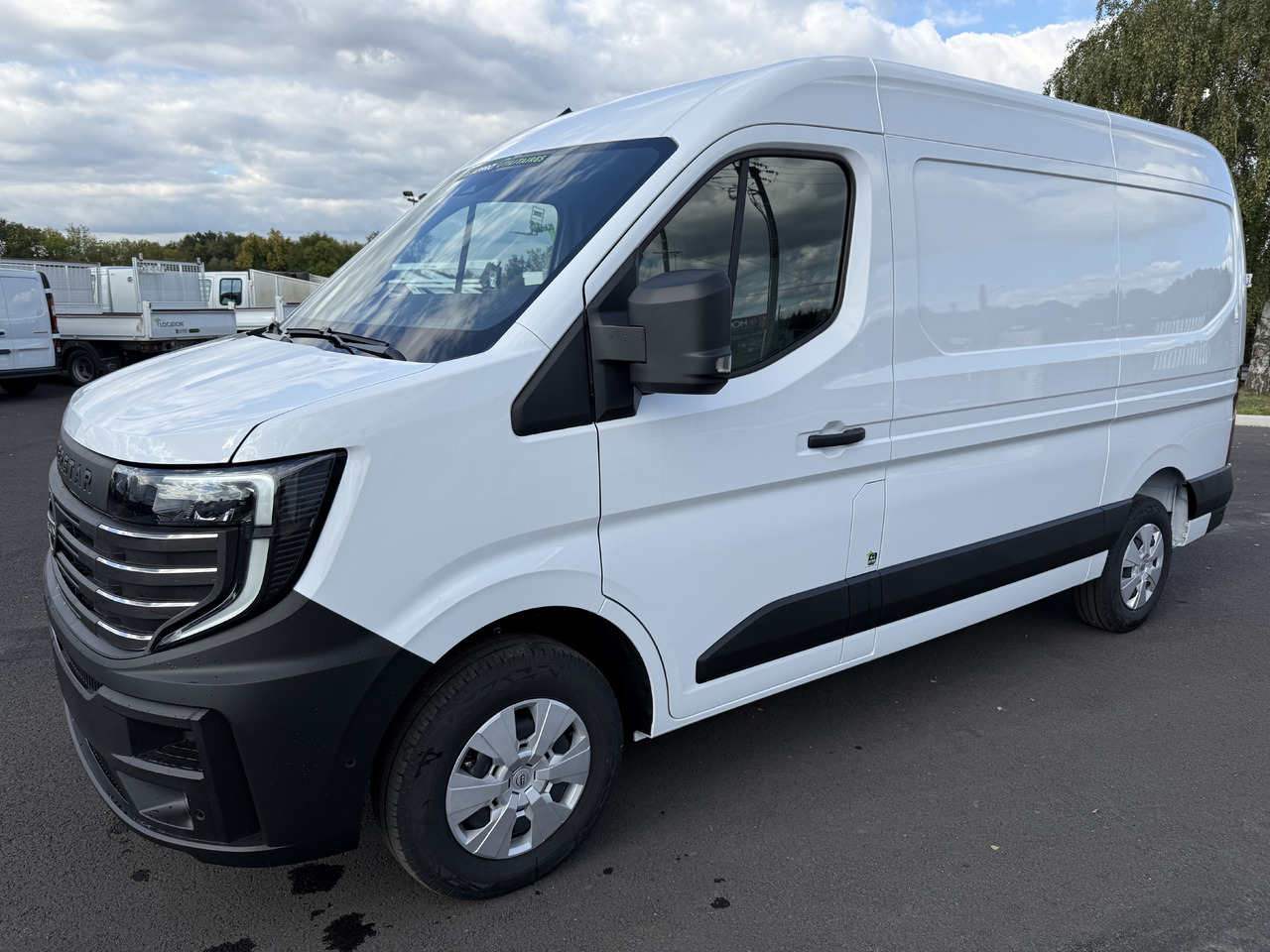 NISSAN INTERSTAR 2.0DCI150 - Цельнометаллический фургон: фото 4 NISSAN INTERSTAR 2.0DCI150 - Цельнометаллический фургон: фото 4